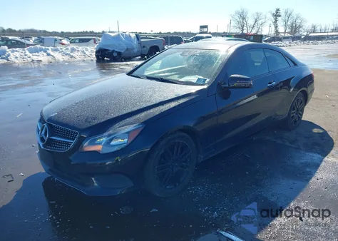 2014 Mercedes-Benz E 350 z USA, uszkodzony, nr VIN WDDKJ5KB6EF238107